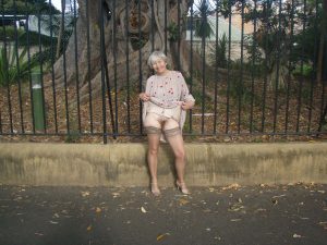 femme exhib qui aime la baise dans le 13